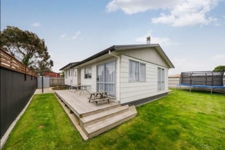 Photo of property in 8 Kaimanawa Street, Kelvin Grove, Palmerston North, 4414