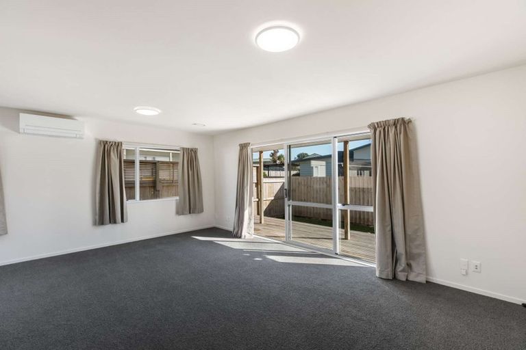 Photo of property in 14a Mildmay Road, Henderson, Auckland, 0610