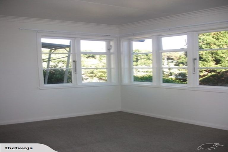 Photo of property in 13 Ames Street, Paekakariki, 5034