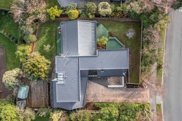 Photo of property in 22 Joseph Banks Drive, Whitby, Porirua, 5024