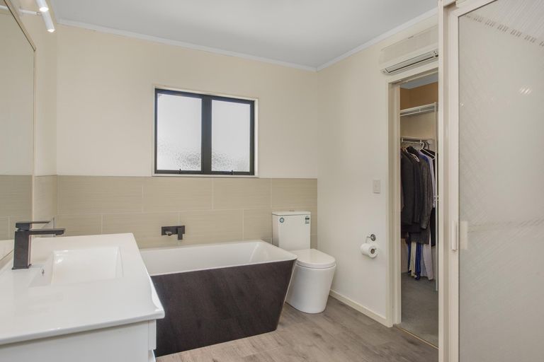 Photo of property in 15 Loveridge Place, Morrinsville, 3300