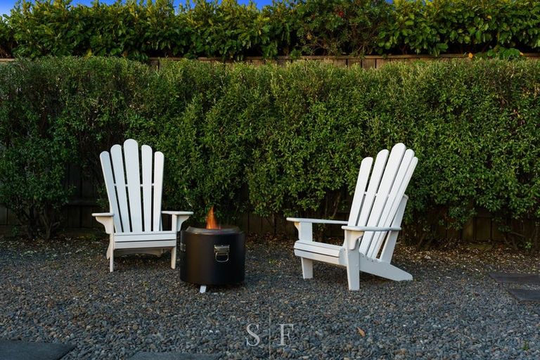 Photo of property in 15 Rauparaha Street, Waikanae Beach, Waikanae, 5036