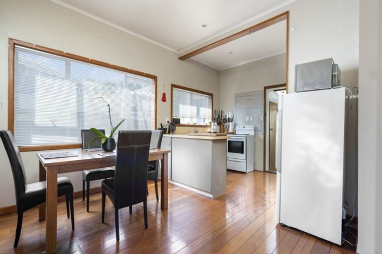 Photo of property in 1/22 Dartmoor Avenue, Westown, New Plymouth, 4310