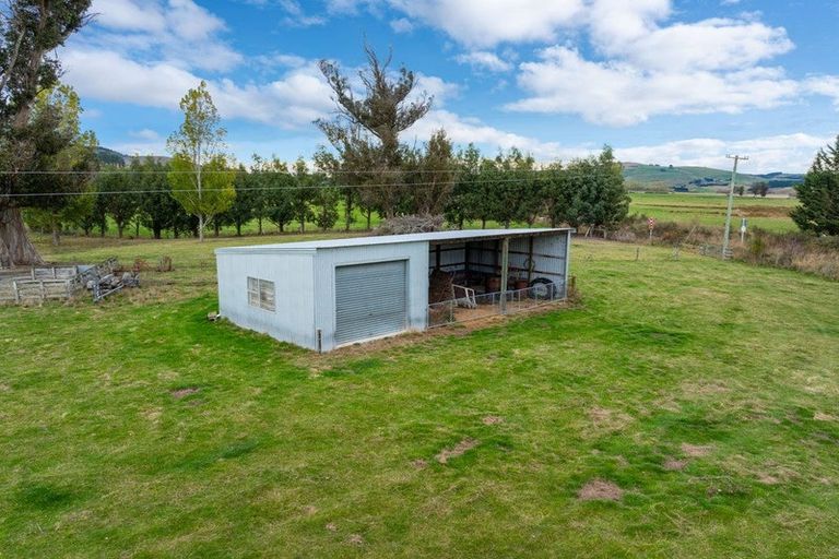 Photo of property in 1121 Waihola Highway, Waihola, Outram, 9073