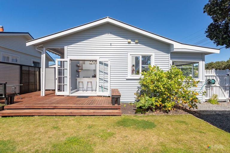 Photo of property in 43 Moa Street, Alicetown, Lower Hutt, 5010