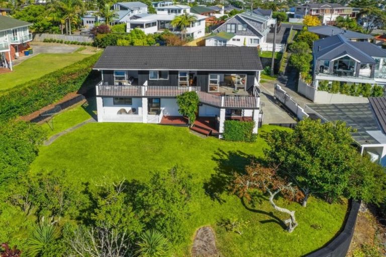 Photo of property in 44 Kowhai Road, Campbells Bay, Auckland, 0630