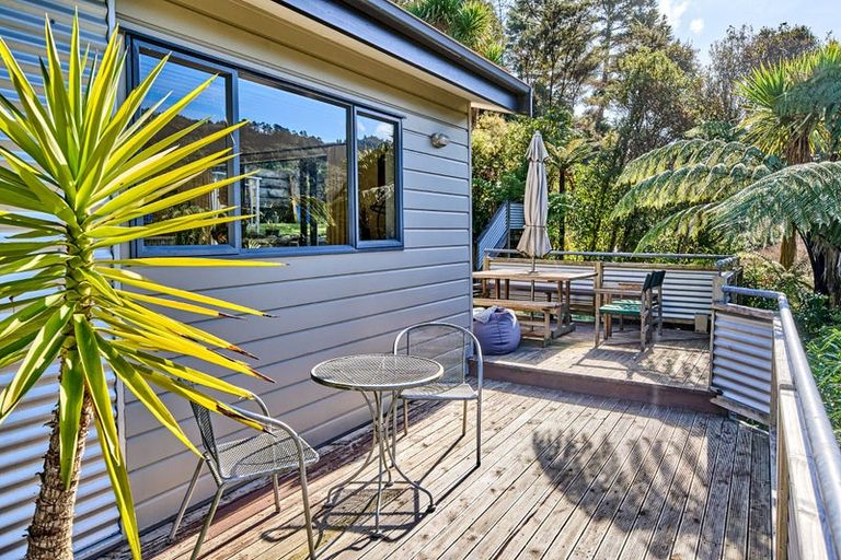 Photo of property in 22 Ngahere Street, Stokes Valley, Lower Hutt, 5019