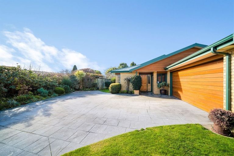 Photo of property in 190 Glover Road, Hawera, 4610