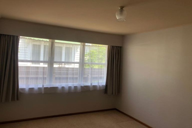 Photo of property in 2/17 Beale Street, Hamilton East, Hamilton, 3216