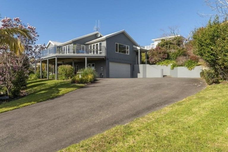 Photo of property in 19 Ruamoana Place, Omokoroa, 3114