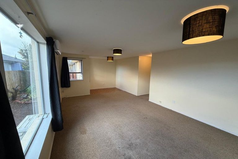 Photo of property in 1/70 Palmers Road, New Brighton, Christchurch, 8083