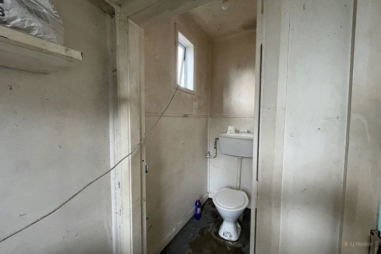 Photo of property in 49 Parsonage Road, Waimate, 7924