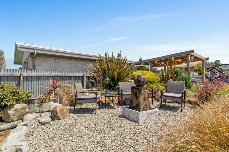 Photo of property in 10 Studholme Street, Waimate, 7924