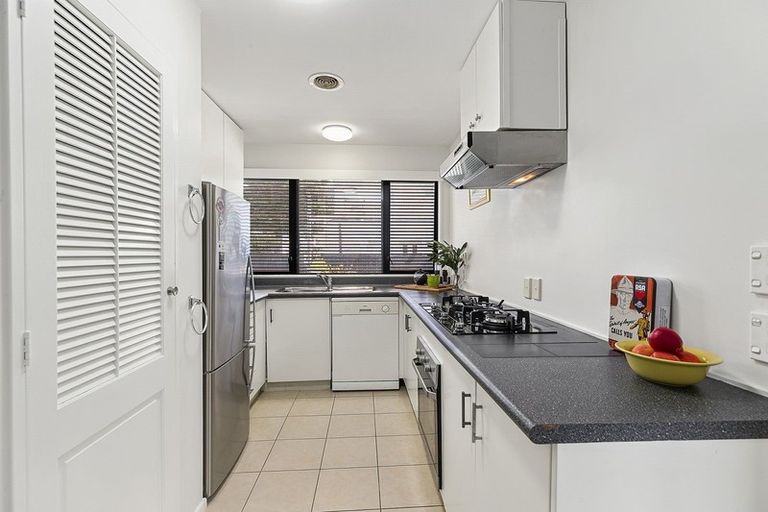 Photo of property in 29 Falkirk Avenue, Seatoun, Wellington, 6022