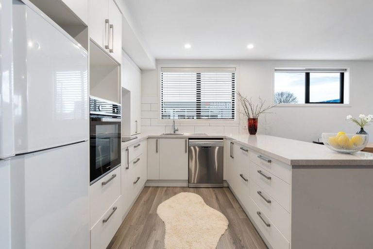 Photo of property in 5a Church Street, Mosgiel, 9024