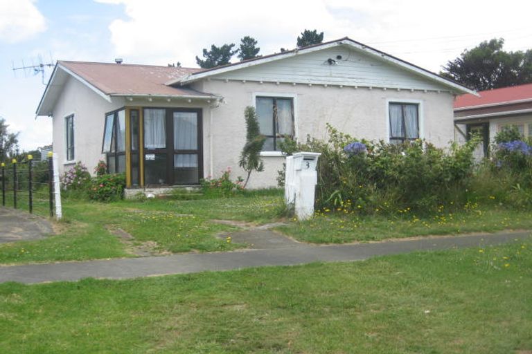 Photo of property in 3 Weka Street, Aramoho, Whanganui, 4500