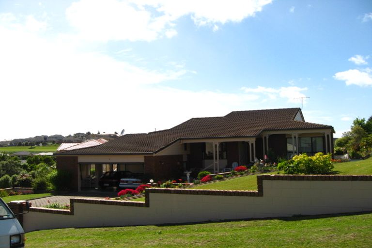 Photo of property in 5 Binnacle Rise, Gulf Harbour, Whangaparaoa, 0930