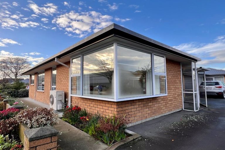 Photo of property in 1/19 Maxwell Street, Riccarton, Christchurch, 8041