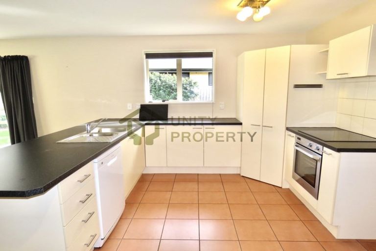 Photo of property in 39 Chesterfield Mews, Russley, Christchurch, 8042