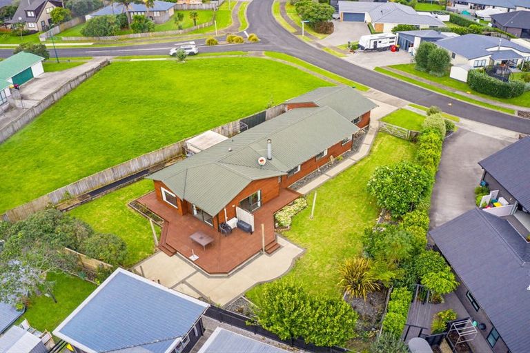 Photo of property in 18 Jacaranda Drive, Whitianga, 3510