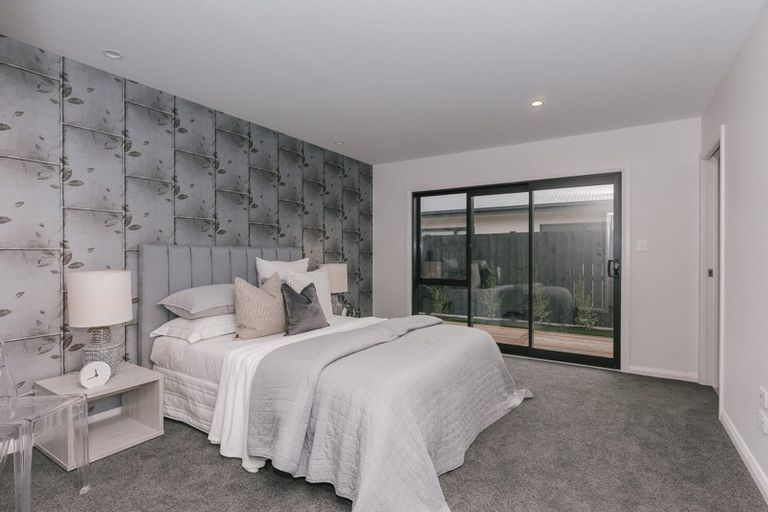 Photo of property in 32 Atlantic Drive, Fitzherbert, Palmerston North, 4410
