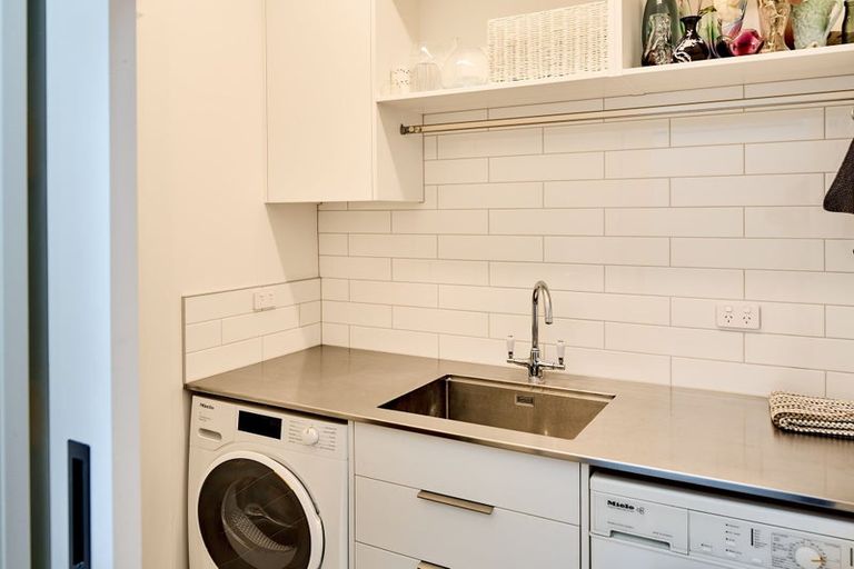 Photo of property in 7 Lochiel Road, Khandallah, Wellington, 6035