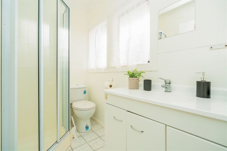 Photo of property in 337 Cambridge Road, Hillcrest, Hamilton, 3216