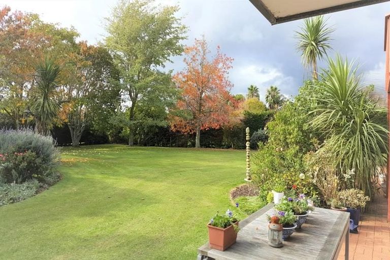 Photo of property in 131 Pararekau Road, Karaka, Papakura, 2580