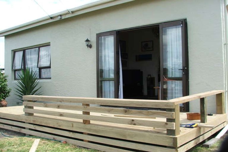 Photo of property in 155 Hakanoa Street, Huntly, 3700