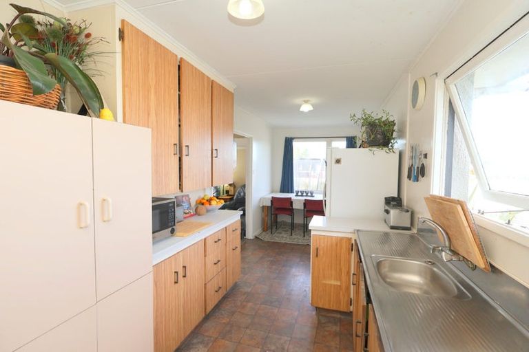 Photo of property in 2 Dundee Street, Strathern, Invercargill, 9812