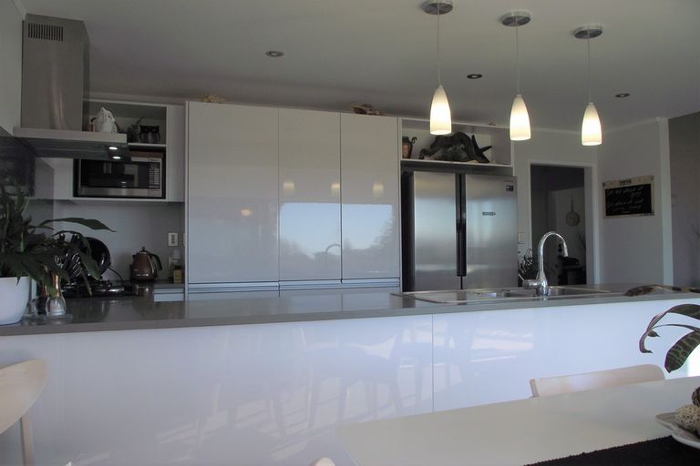 Photo of property in 30 Reo Crescent, Waihi Beach, 3611