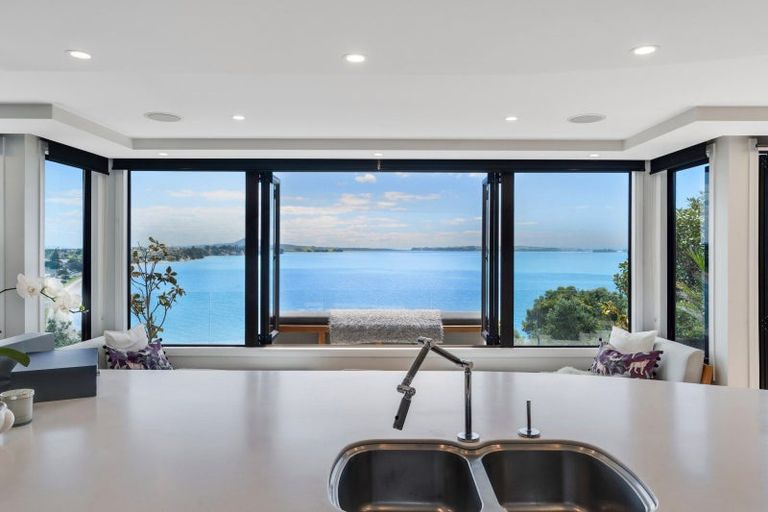 Photo of property in 1/285 Bleakhouse Road, Mellons Bay, Auckland, 2014