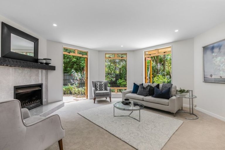 Photo of property in 2/10 Taurarua Terrace, Parnell, Auckland, 1052