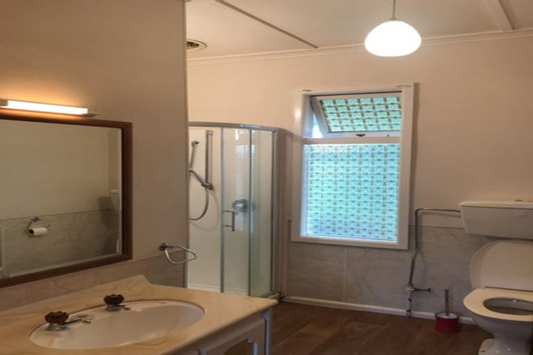 Photo of property in 58 Simla Terrace, Hospital Hill, Napier, 4110