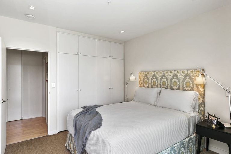 Photo of property in Chews Lane Apartments, 15b/9 Chews Lane, Wellington Central, Wellington, 6011