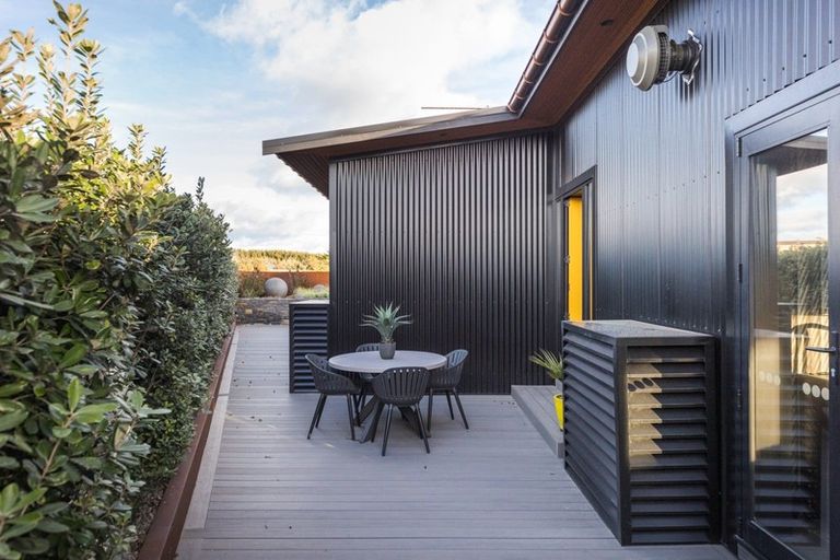 Photo of property in 5 Te Kiri Street, Himatangi Beach, Foxton, 4891