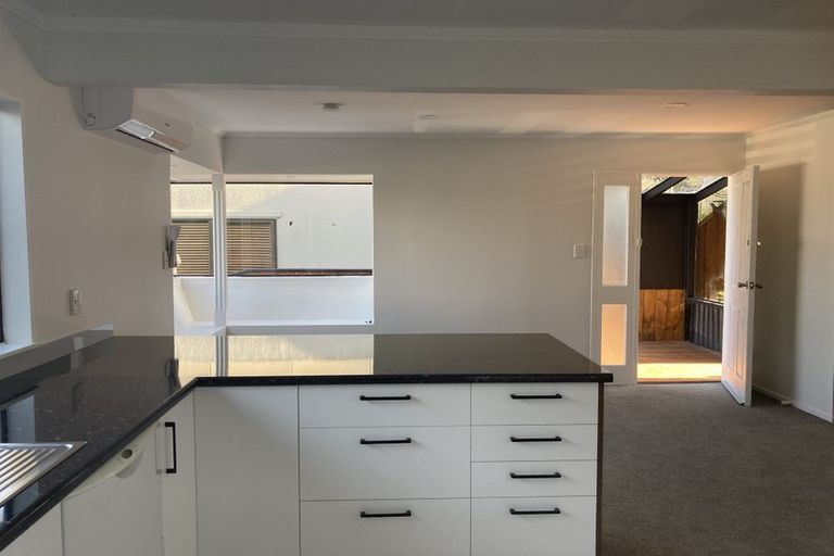 Photo of property in 13 Cobar Close, Maupuia, Wellington, 6022