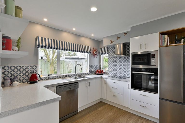 Photo of property in 12 The Croft, Havelock North, 4130