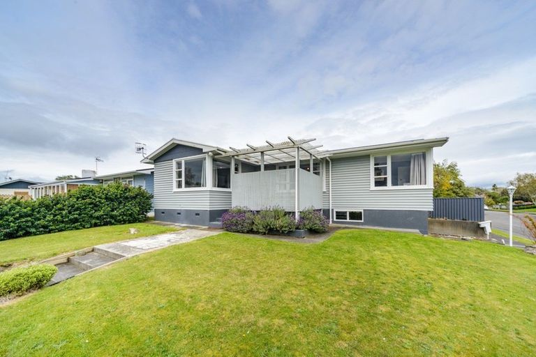 Photo of property in 1 Lifford Place, Awapuni, Palmerston North, 4412