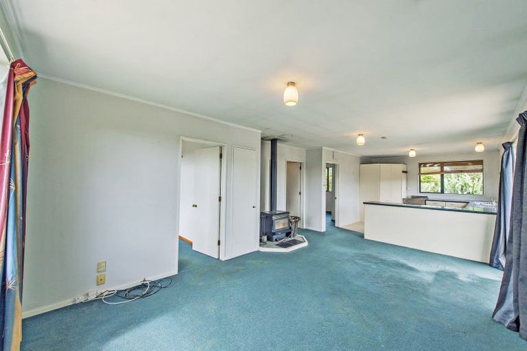 Photo of property in 39 Cross Street, Coalgate, 7673