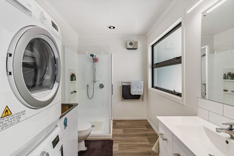 Photo of property in 67 Paterson Road, Nevis, Cromwell, 9384