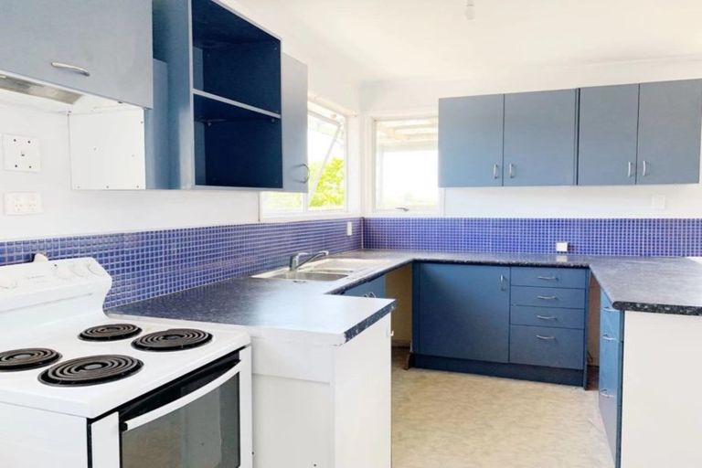 Photo of property in 25 Leo Street, Glen Eden, Auckland, 0602