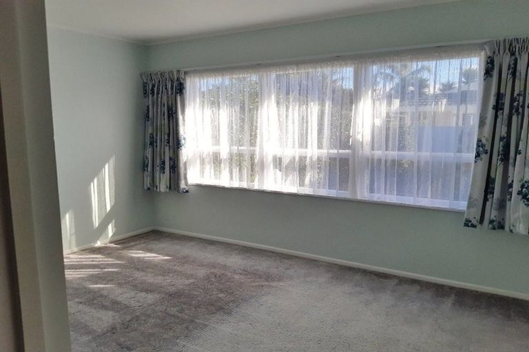 Photo of property in 10 Windsor Avenue, Te Kamo, Whangarei, 0112