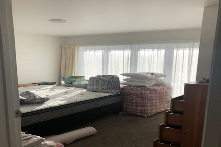 Photo of property in 1 Portland Place, Shiel Hill, Dunedin, 9013