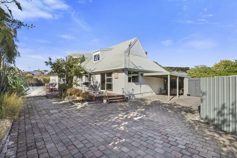 Photo of property in 22a Lochend Street, Musselburgh, Dunedin, 9013