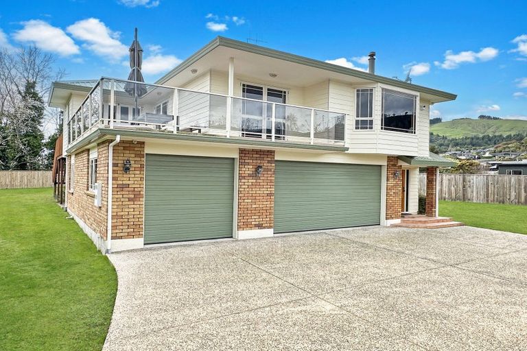 Photo of property in 31 Angela Place, Kinloch, Taupo, 3377
