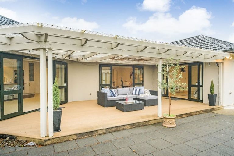 Photo of property in 3 Virginia Grove, Milson, Palmerston North, 4414