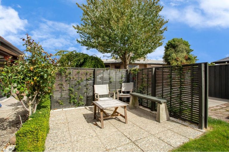 Photo of property in 2/48 Colwyn Street, Bryndwr, Christchurch, 8053