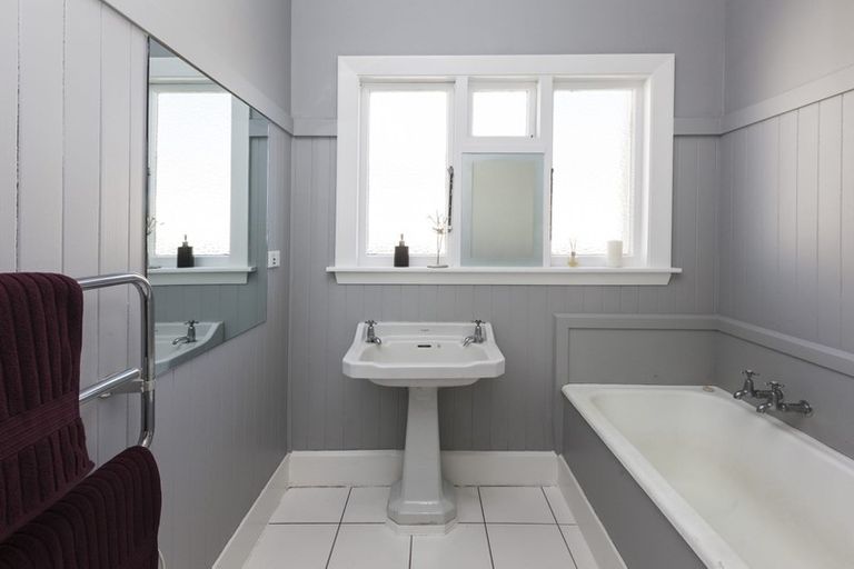 Photo of property in 29 Waltham Road, Sydenham, Christchurch, 8023