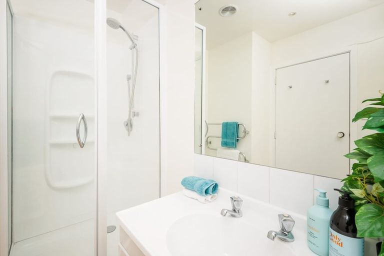 Photo of property in 1/78a Holly Road, St Albans, Christchurch, 8014